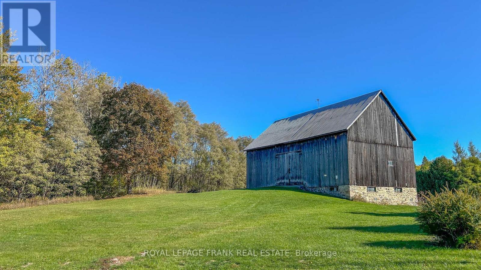 












556 HWY 7A HIGHWAY

,
Kawartha Lakes (Manvers),







Ontario
L0A1A0

