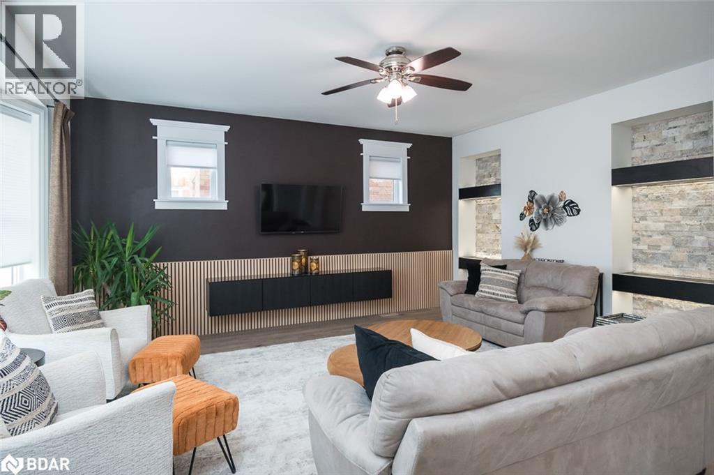 












720 LINGEN Crescent

,
Milton,




Ontario
L9T0E5

