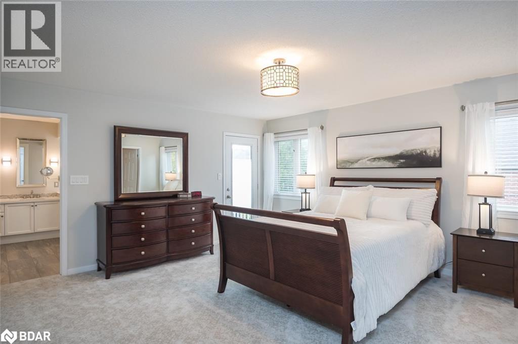 












720 LINGEN Crescent

,
Milton,




Ontario
L9T0E5

