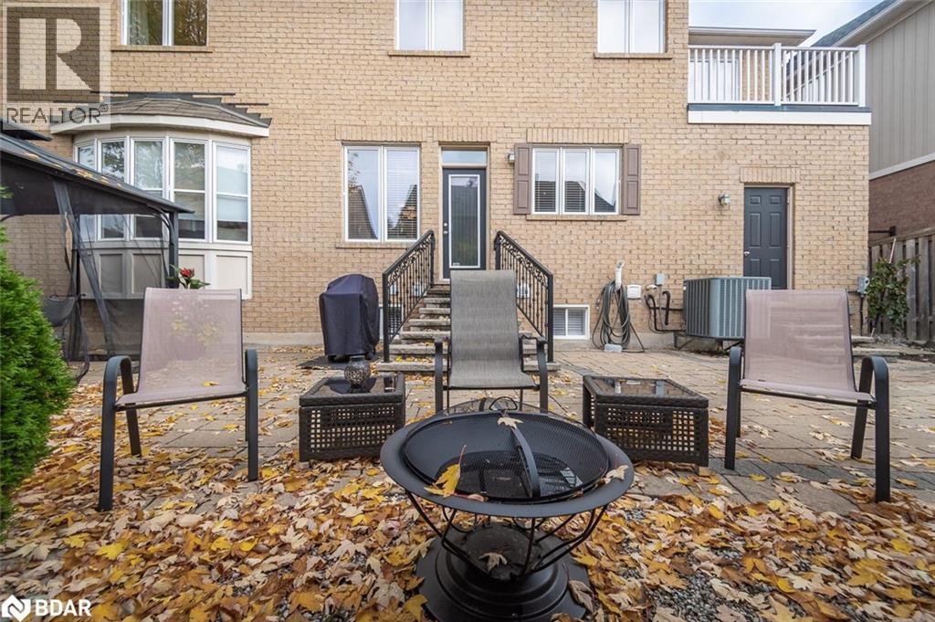 












720 LINGEN Crescent

,
Milton,




Ontario
L9T0E5


