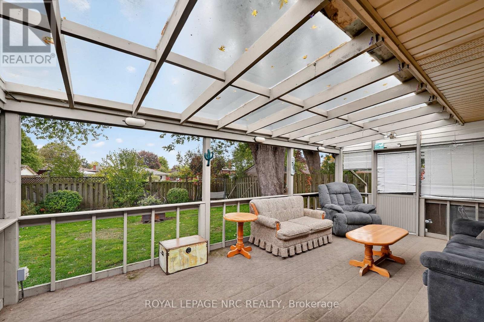 












6556 LEAWOOD COURT

,
Niagara Falls (Arad/Fallsview),




Ontario
L2G7C4

