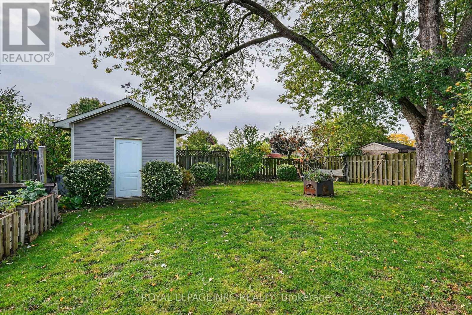 












6556 LEAWOOD COURT

,
Niagara Falls (Arad/Fallsview),




Ontario
L2G7C4

