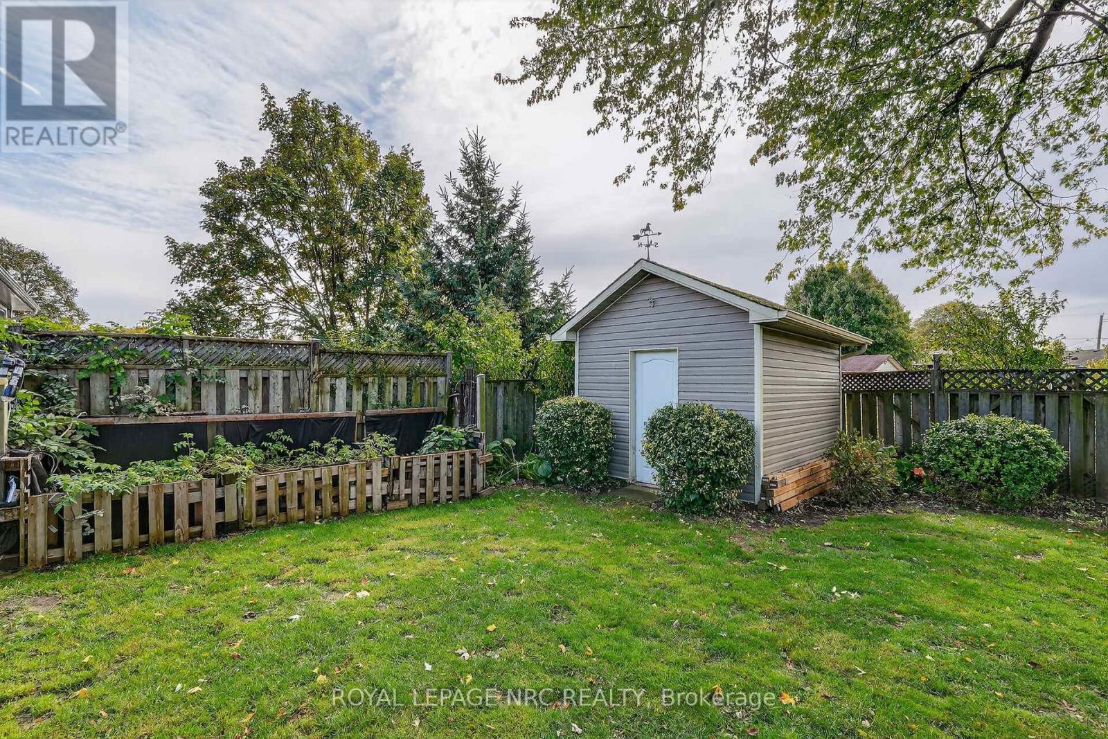 












6556 LEAWOOD COURT

,
Niagara Falls (Arad/Fallsview),




Ontario
L2G7C4

