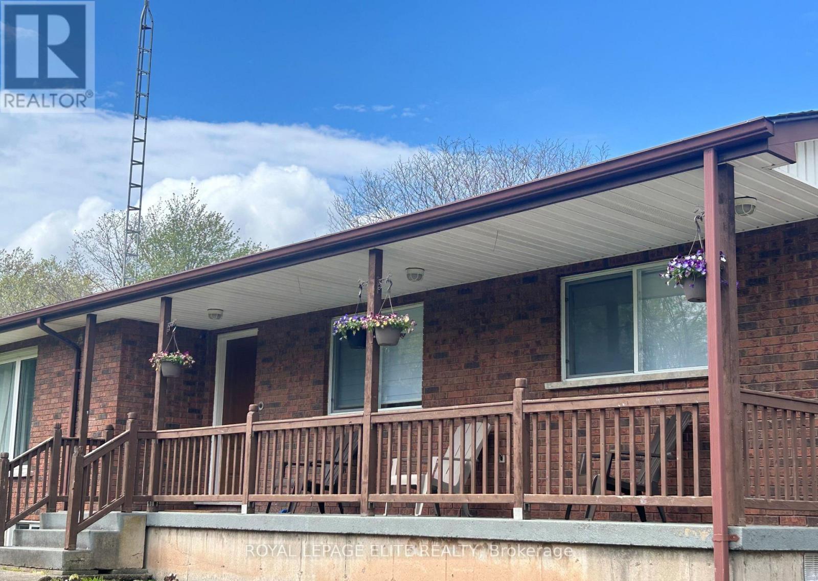 












8737 LINCOLN STREET

,
Niagara Falls,




Ontario
L3B5N7

