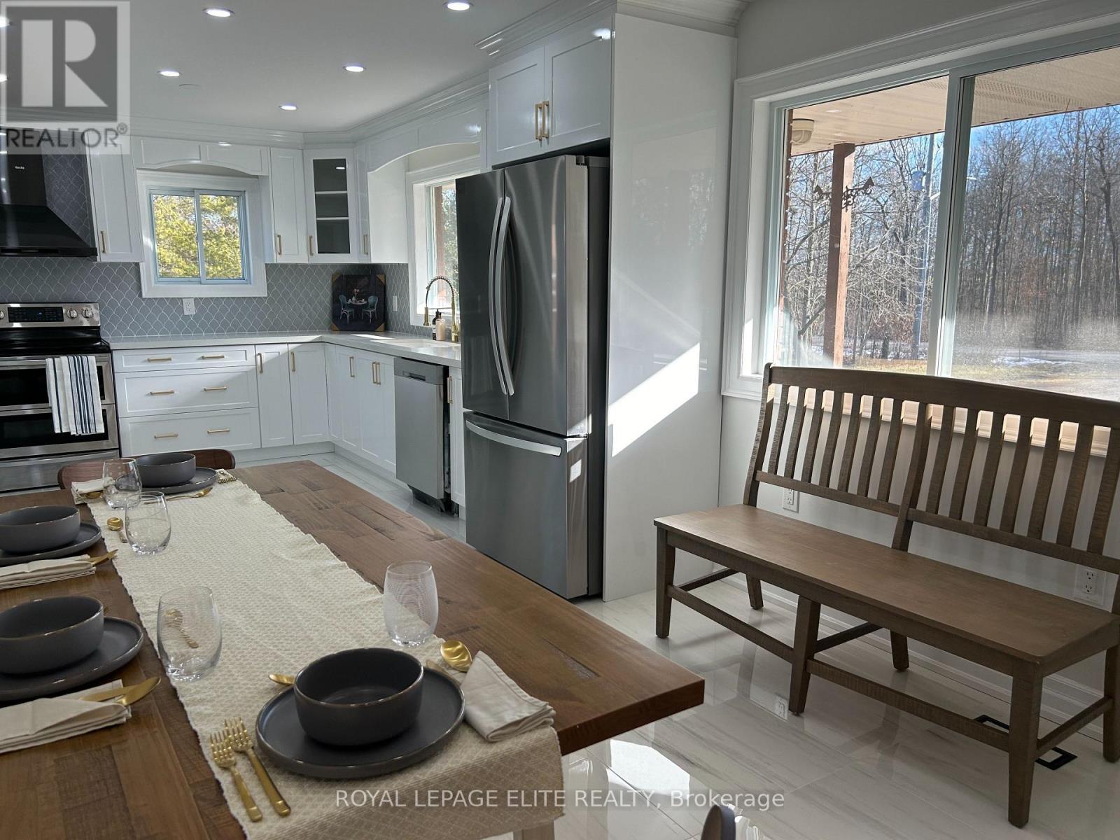 












8737 LINCOLN STREET

,
Niagara Falls,




Ontario
L3B5N7

