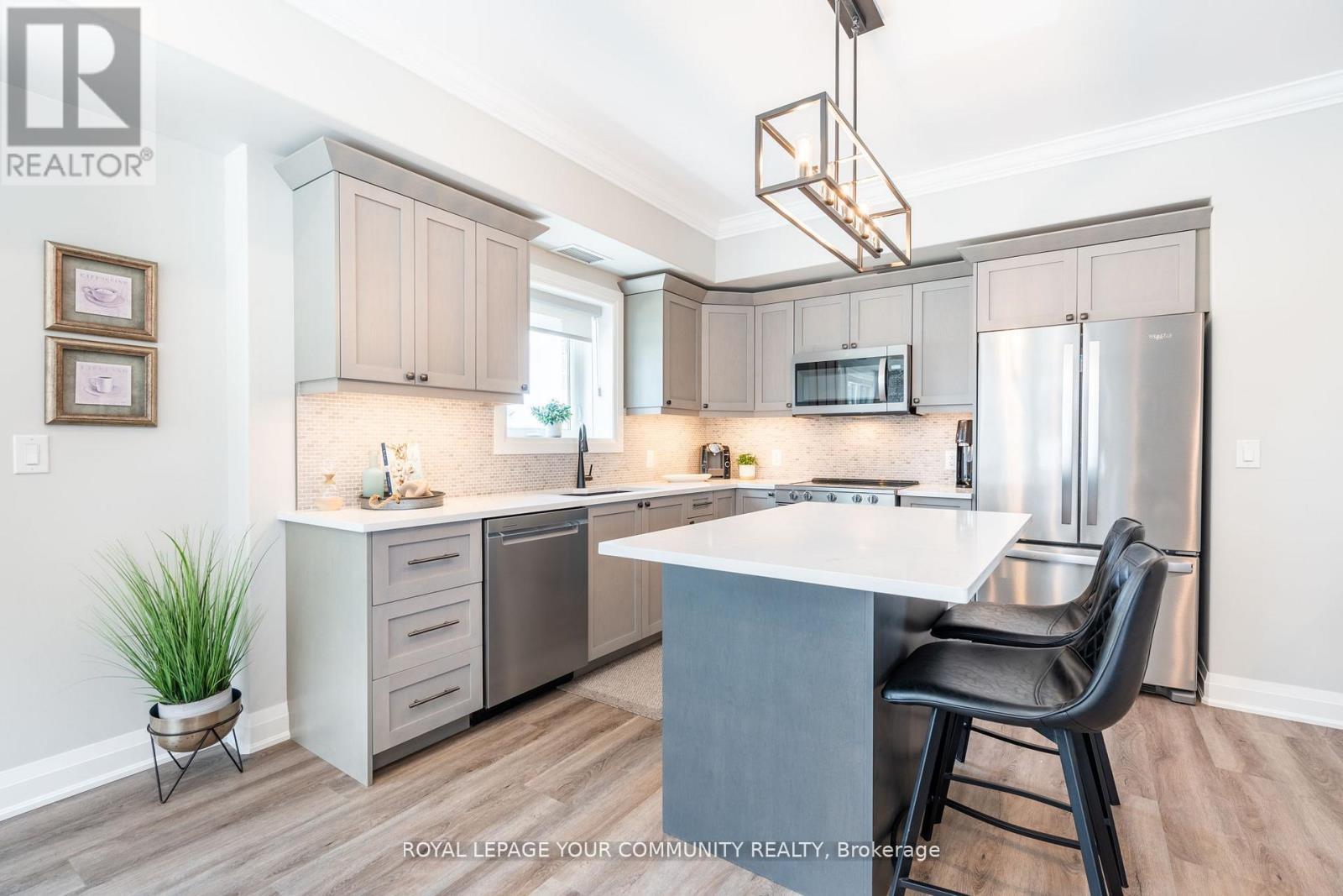 












103 - 120 SUMMERSIDES BOULEVARD

,
Pelham,




Ontario
L0S1E1

