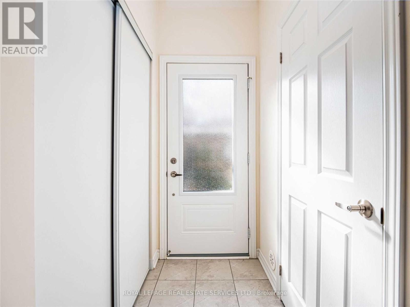 












16 - 636 EVANS AVENUE

,
Toronto,




Ontario
M8W2W6

