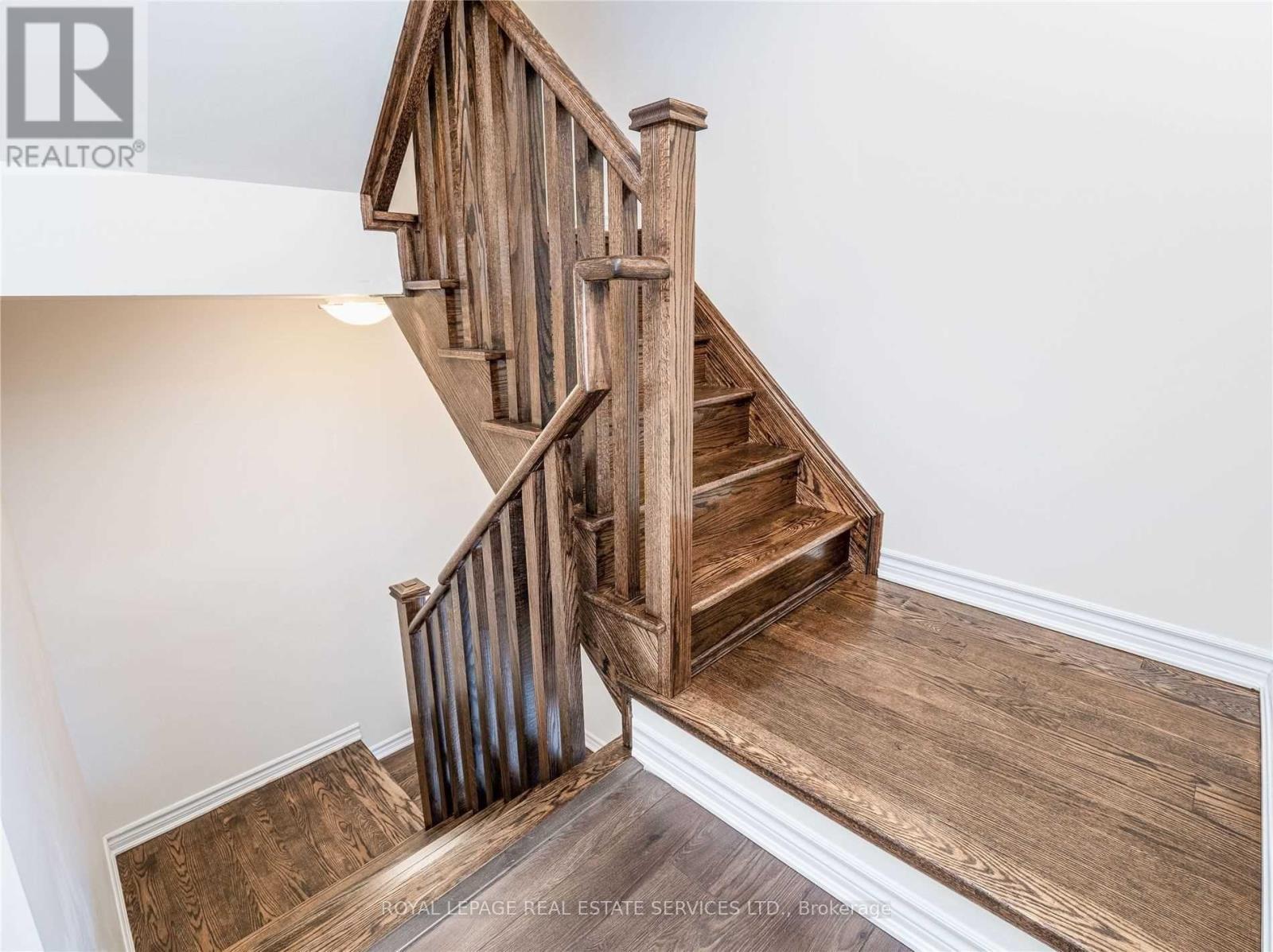 












16 - 636 EVANS AVENUE

,
Toronto,




Ontario
M8W2W6

