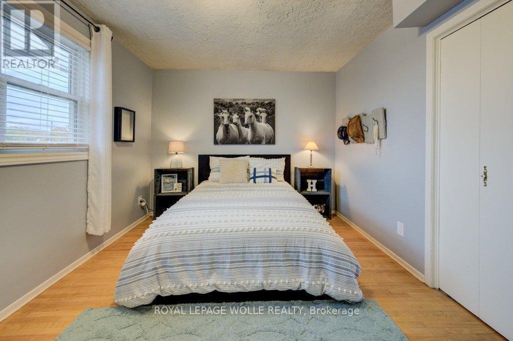 












4 MCDONALD STREET W

,
North Perth,




Ontario
N4W1K4

