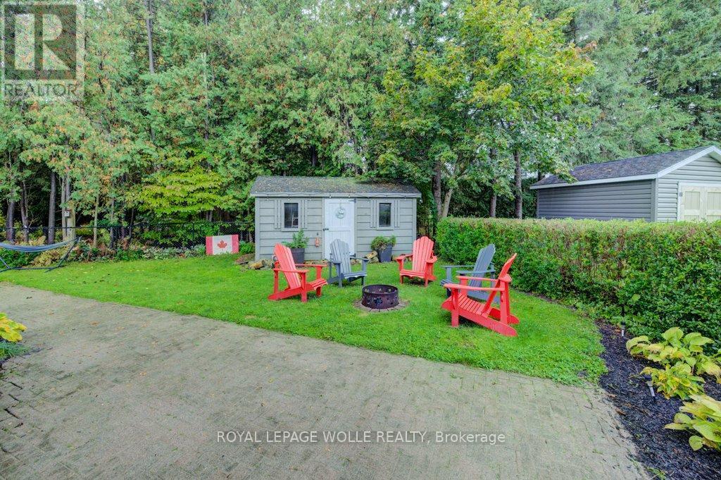 












4 MCDONALD STREET W

,
North Perth,




Ontario
N4W1K4


