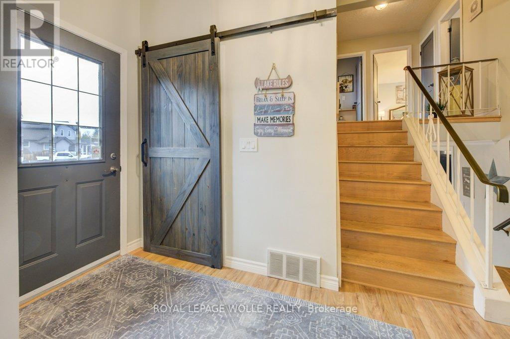 












4 MCDONALD STREET W

,
North Perth,




Ontario
N4W1K4

