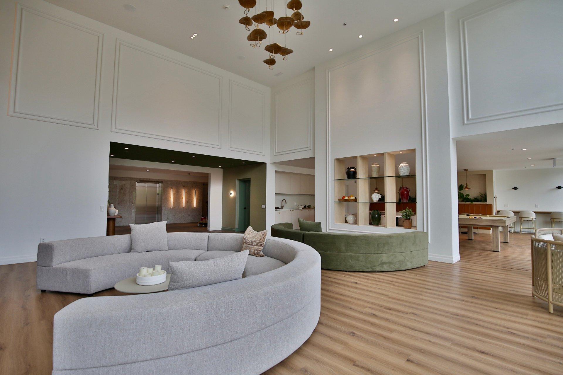 









2000


Rue Benoit

, 406,
Saint-Bruno-de-Montarville,




QC
J3V6N5

