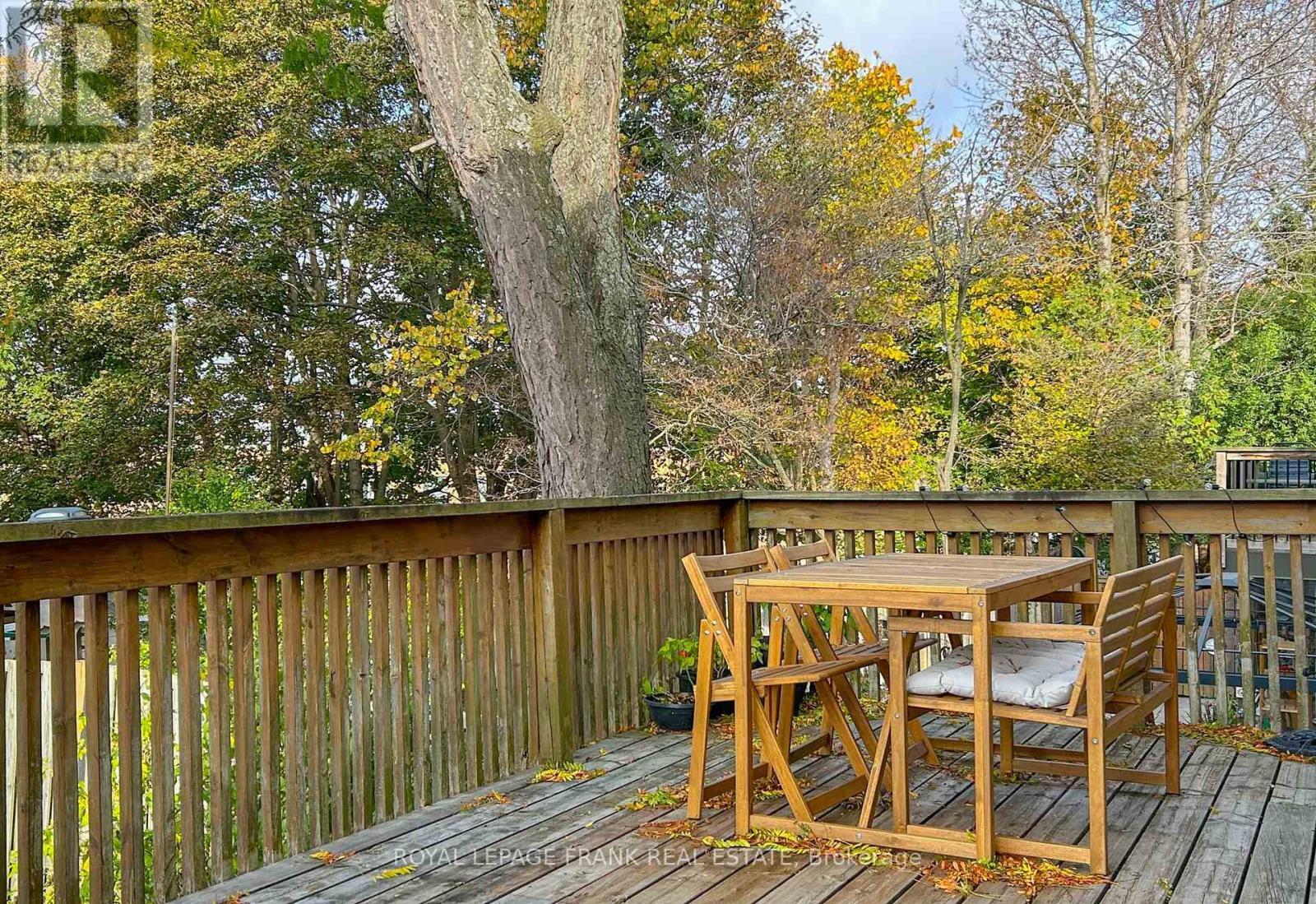 












MAIN - 312 CUMBERLAND COURT

,
Oshawa (Donevan),




Ontario
L1H8E7

