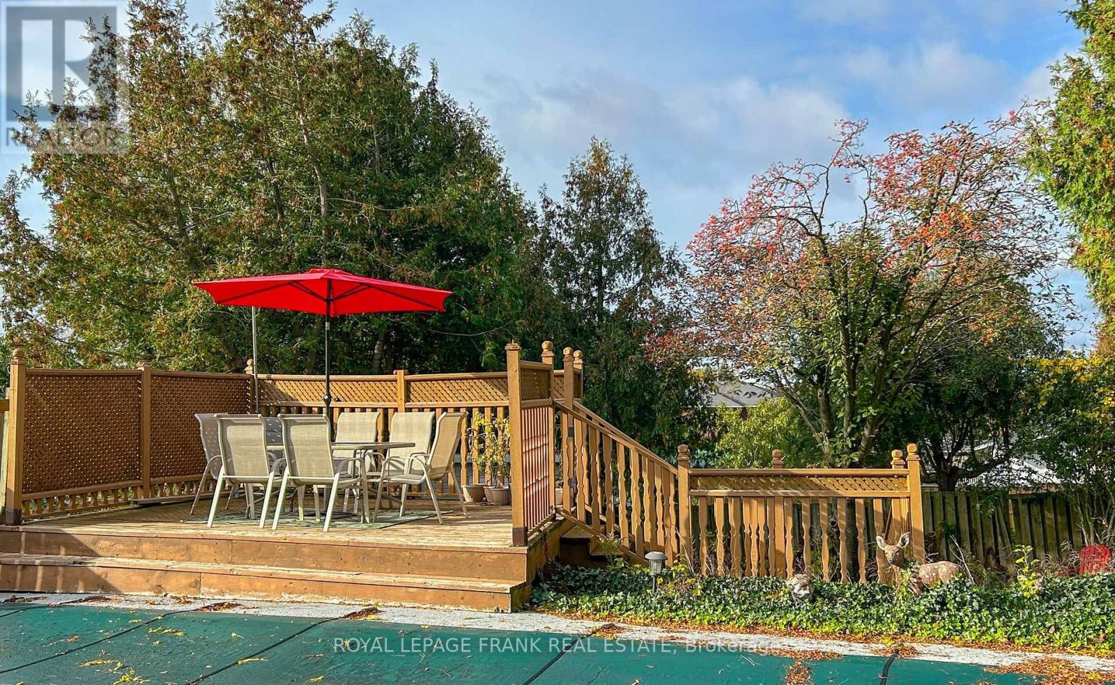 












MAIN - 312 CUMBERLAND COURT

,
Oshawa (Donevan),




Ontario
L1H8E7

