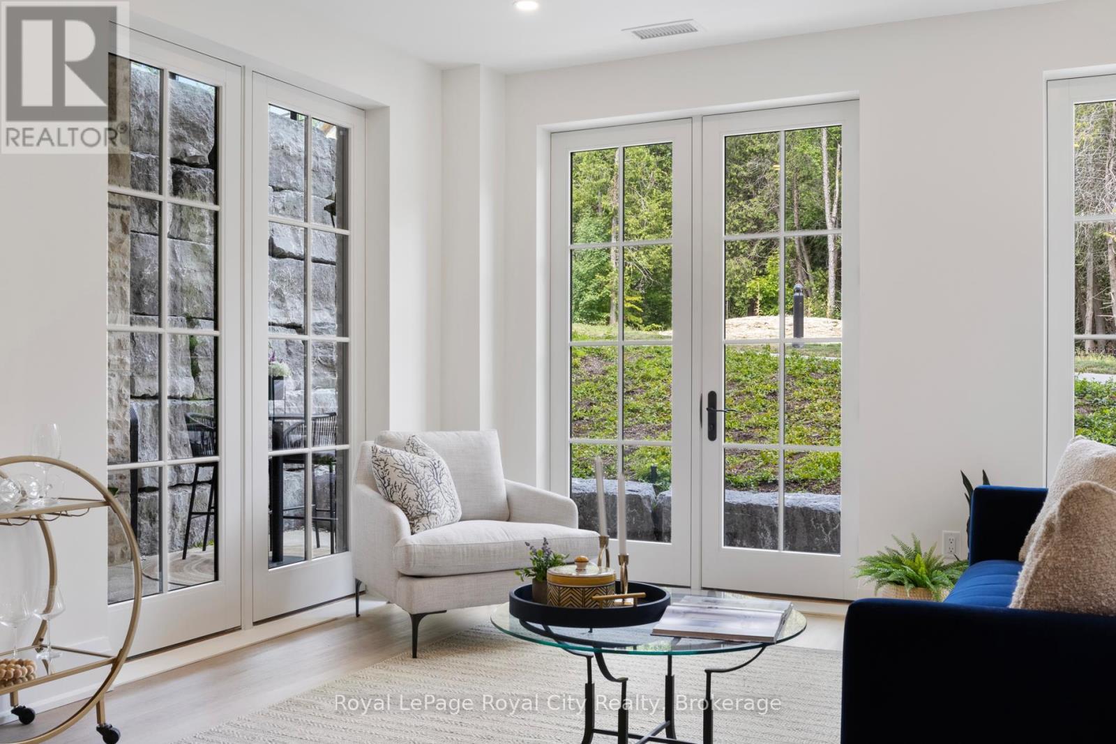 












35 - 6523 WELLINGTON 7 ROAD

,
Centre Wellington (Elora/Salem),




Ontario
N0B1S0

