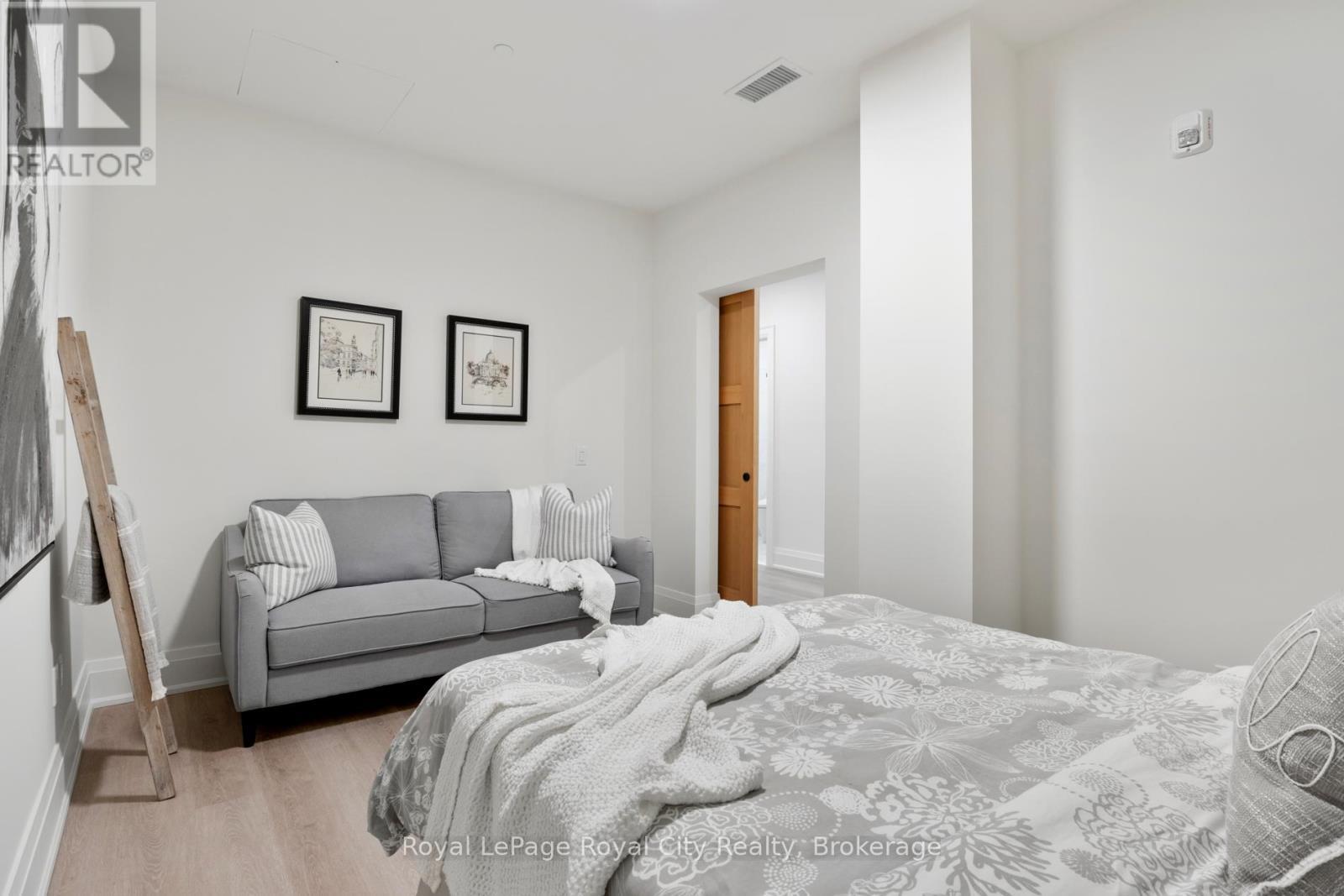 












35 - 6523 WELLINGTON 7 ROAD

,
Centre Wellington (Elora/Salem),




Ontario
N0B1S0

