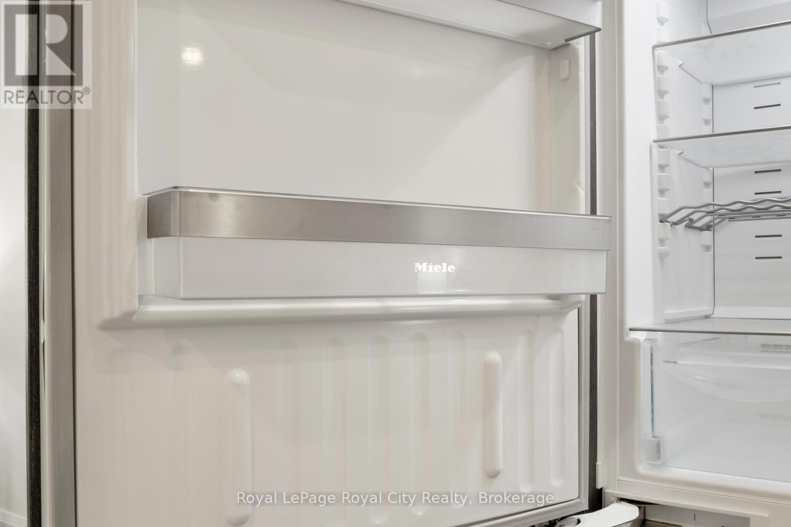 












35 - 6523 WELLINGTON 7 ROAD

,
Centre Wellington (Elora/Salem),




Ontario
N0B1S0

