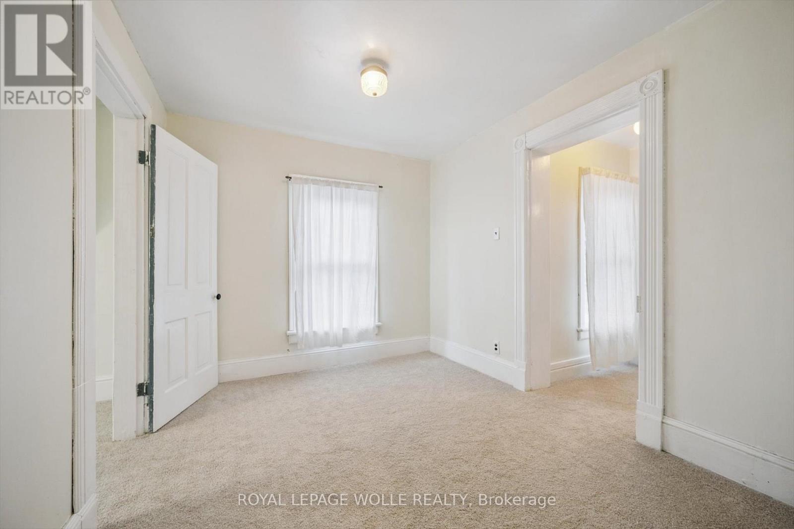 












39 ALBERT STREET W

,
Blandford-Blenheim,




Ontario
N0J1S0

