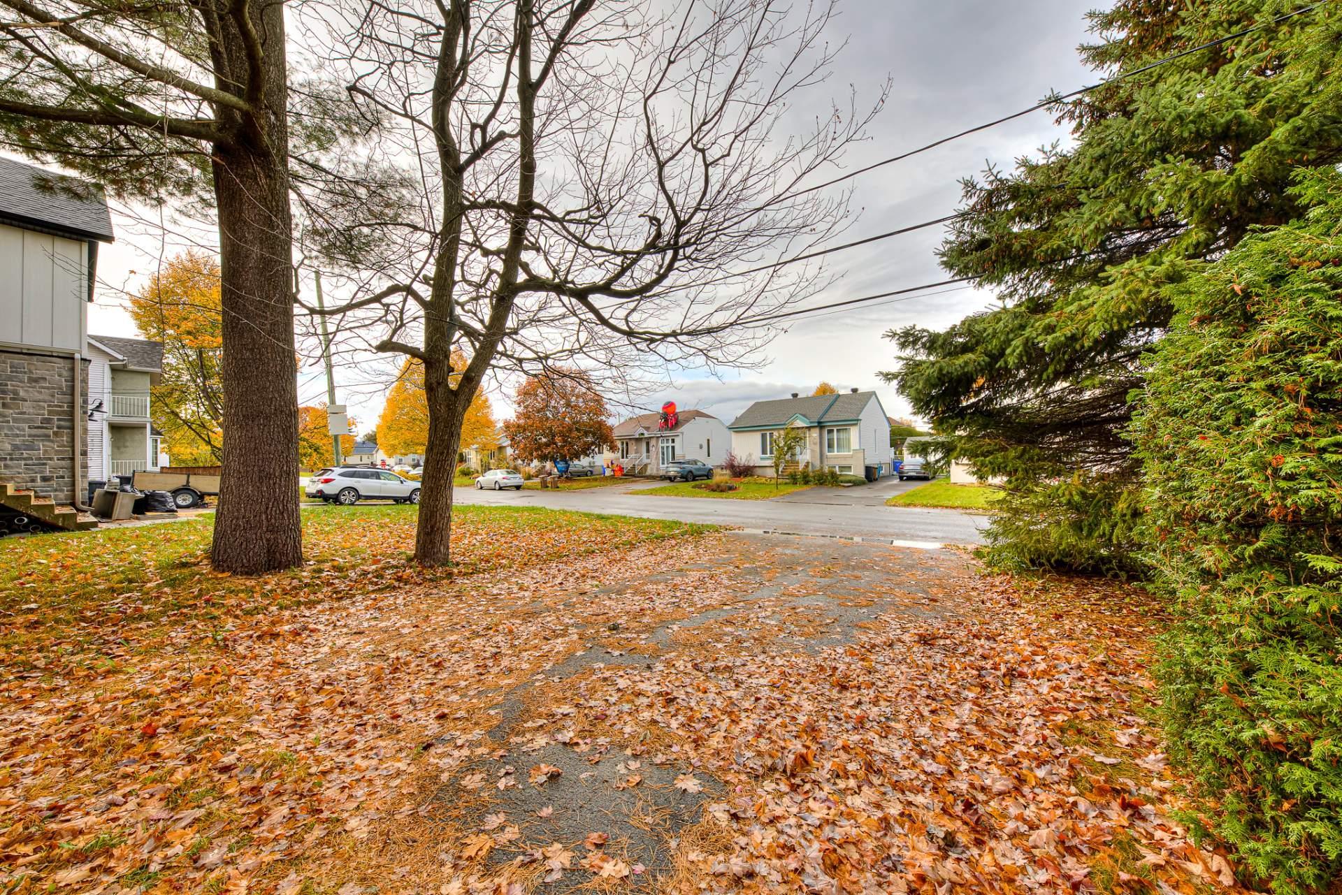 









14620Z


Rue Gilbert

,
Mirabel,







QC
J7N1Y5


