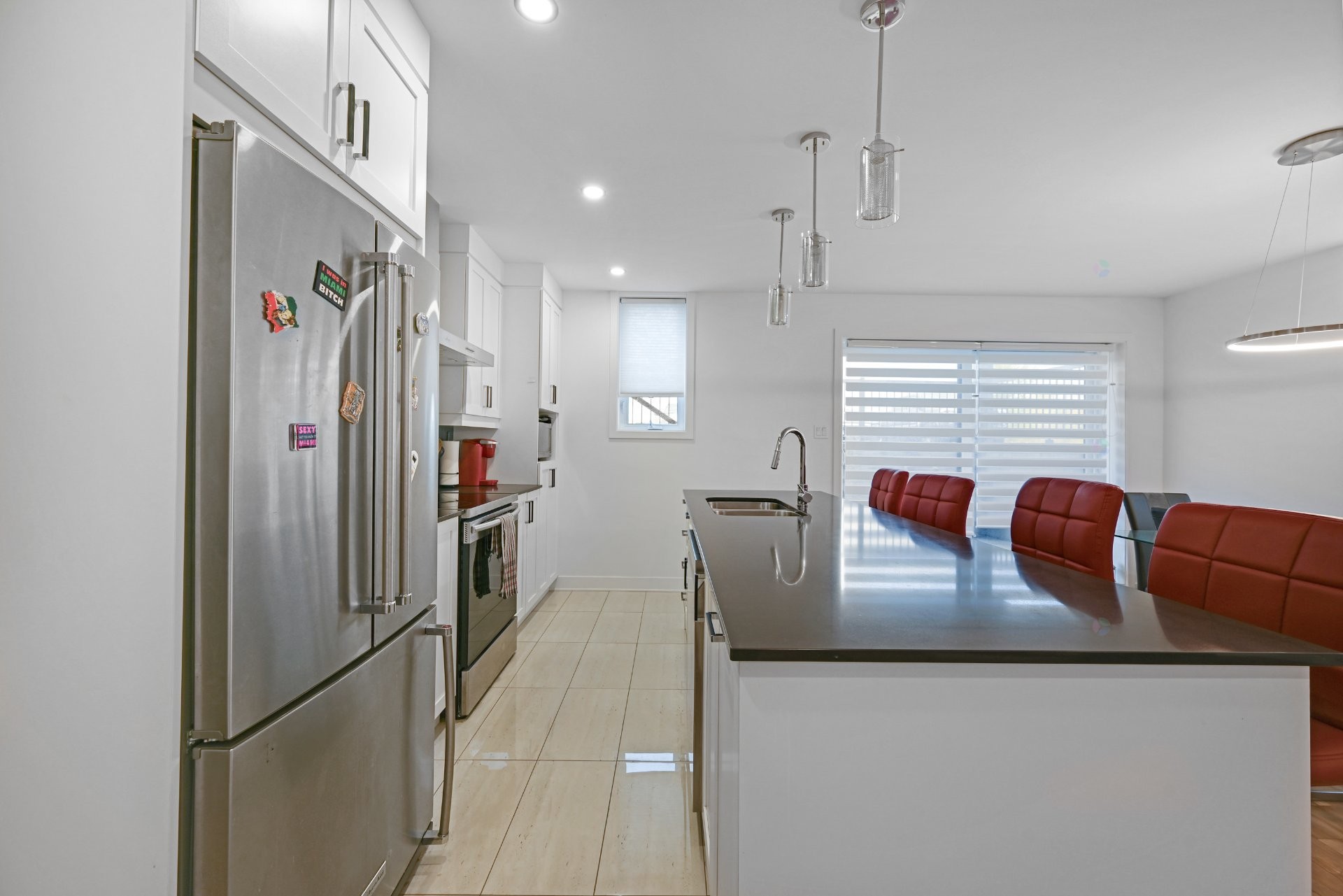 









50


Rue Bella

,
Saint-Jean-sur-Richelieu,




QC
J2X4Y6

