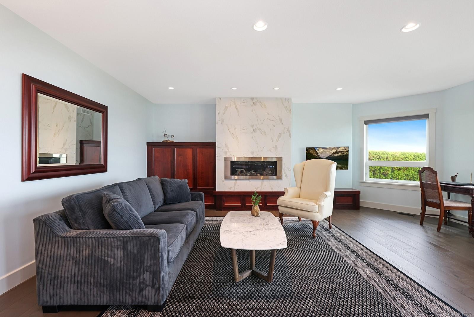 









1755


Admiral Tryon

Blvd,
French Creek,




BC
V9P 2V2

