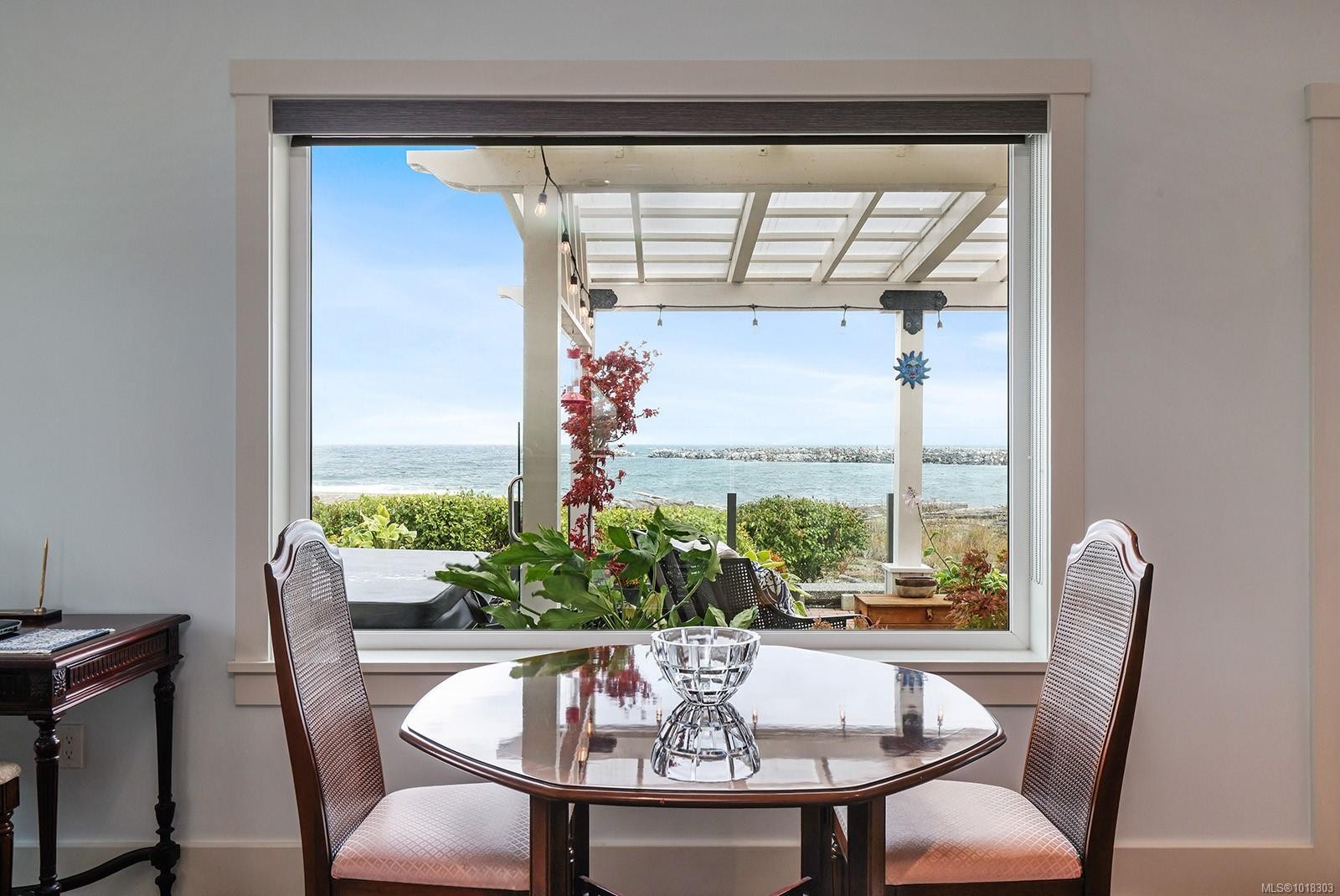 









1755


Admiral Tryon

Blvd,
French Creek,




BC
V9P 2V2

