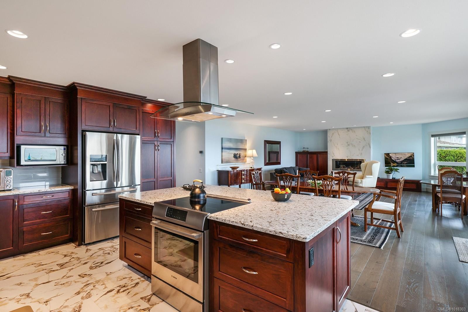 









1755


Admiral Tryon

Blvd,
French Creek,




BC
V9P 2V2

