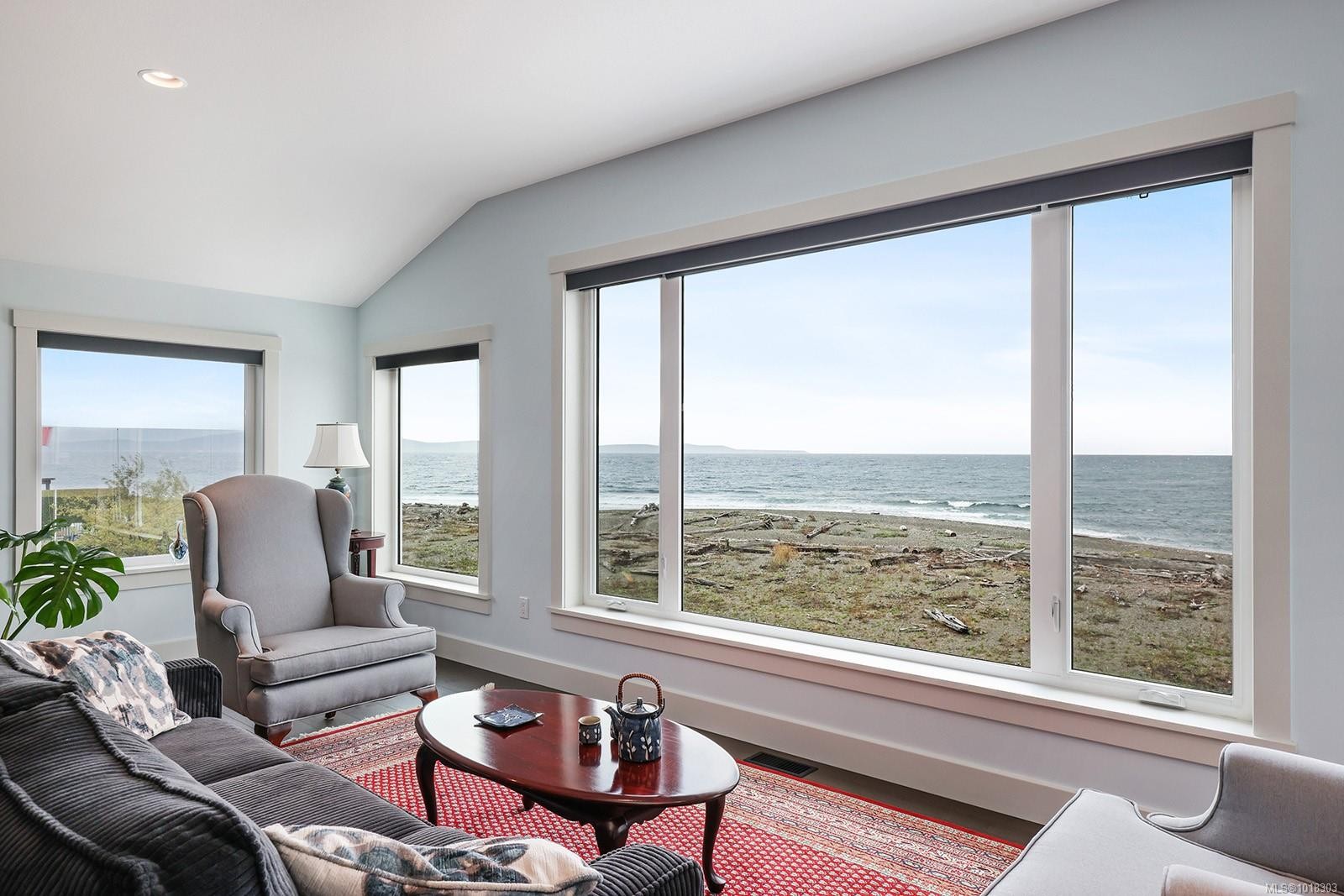 









1755


Admiral Tryon

Blvd,
French Creek,




BC
V9P 2V2

