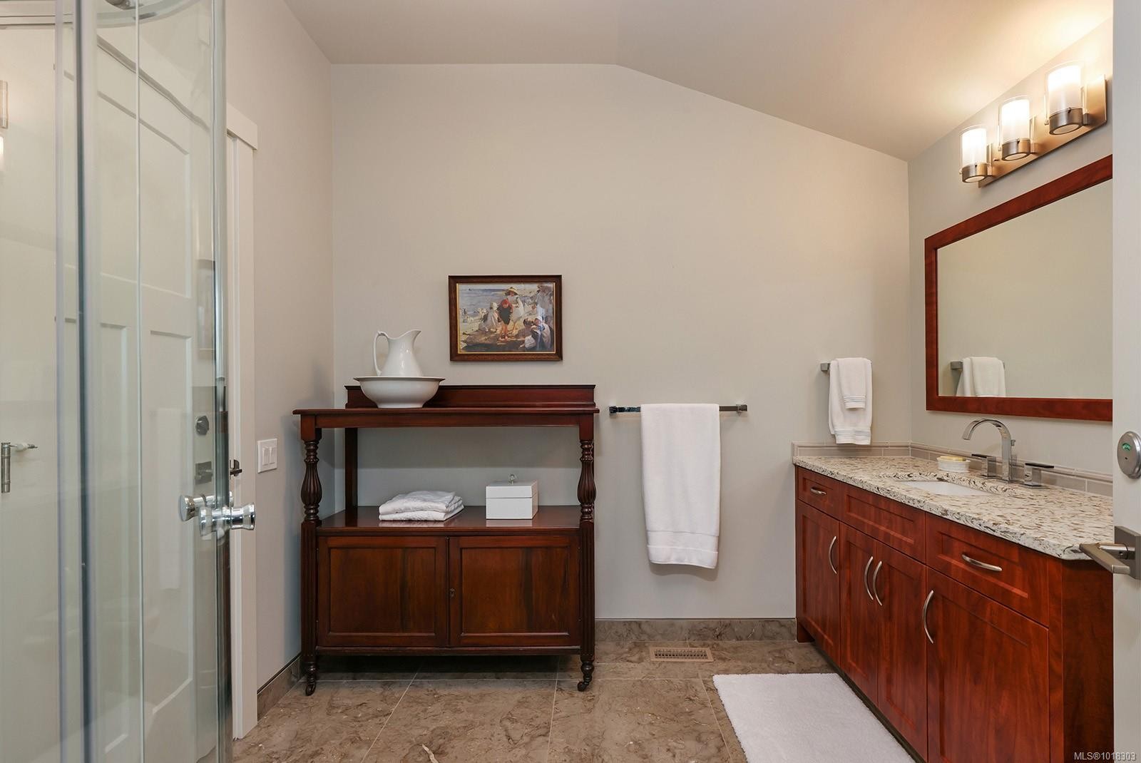 









1755


Admiral Tryon

Blvd,
French Creek,




BC
V9P 2V2

