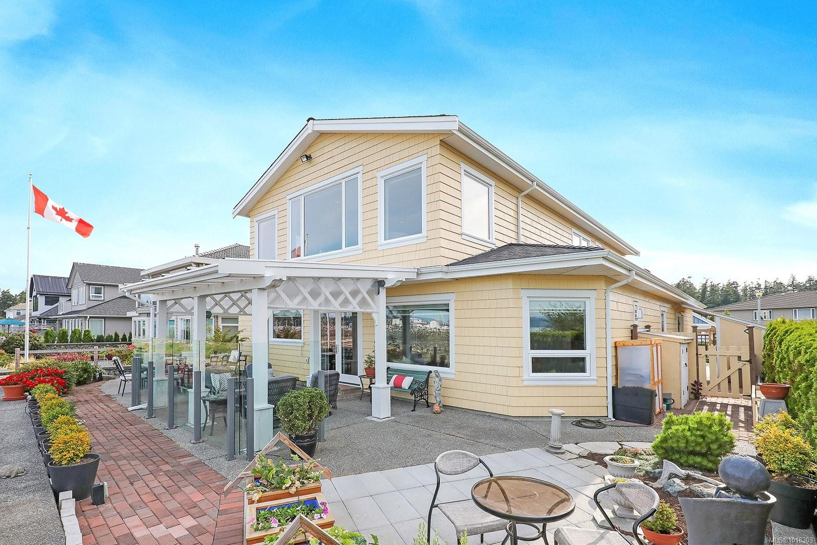 









1755


Admiral Tryon

Blvd,
French Creek,




BC
V9P 2V2

