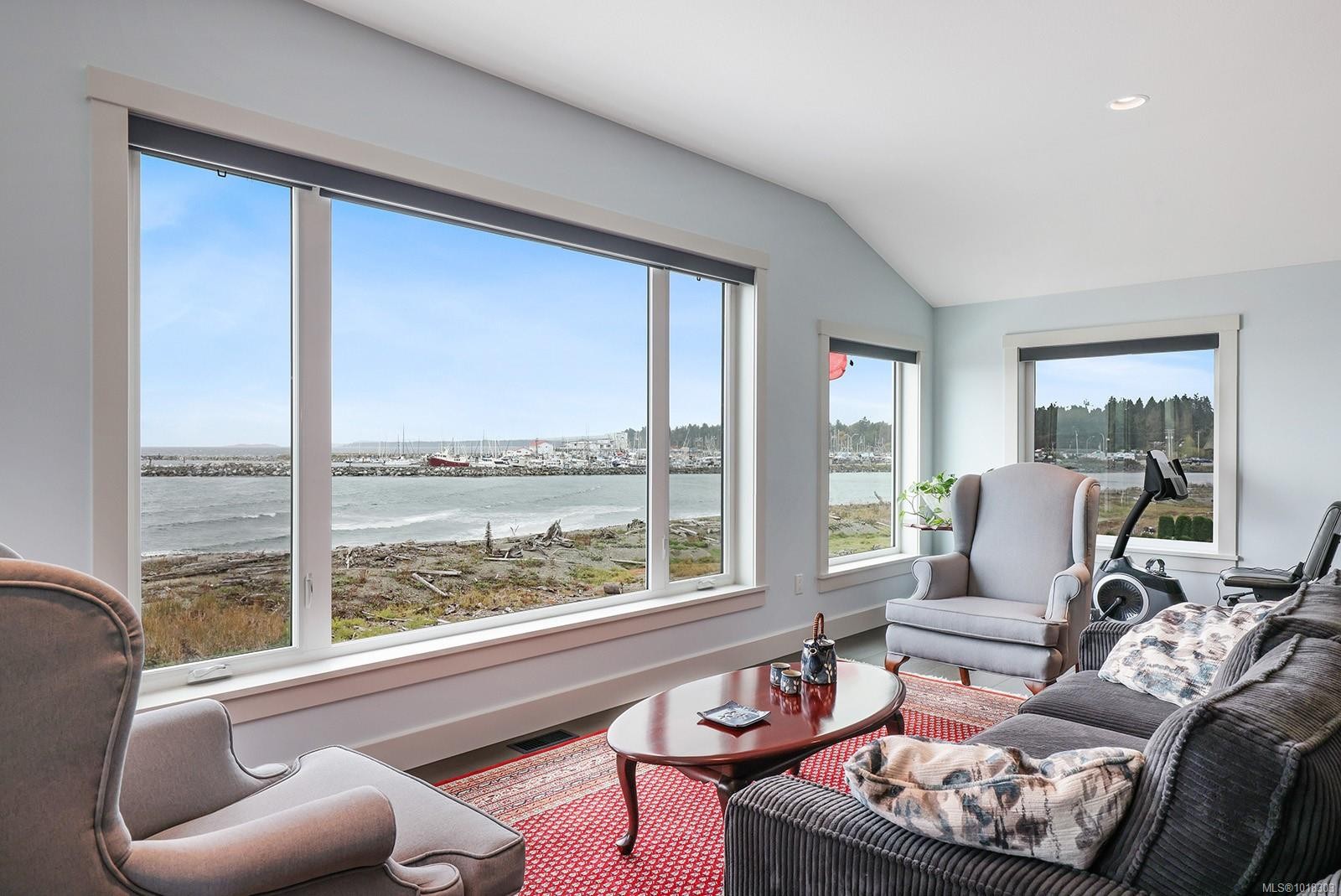 









1755


Admiral Tryon

Blvd,
French Creek,




BC
V9P 2V2

