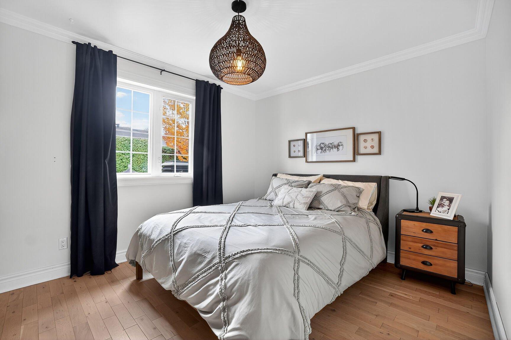 









300


Rue du Nénuphar

,
Granby,




QC
J2H2J9

