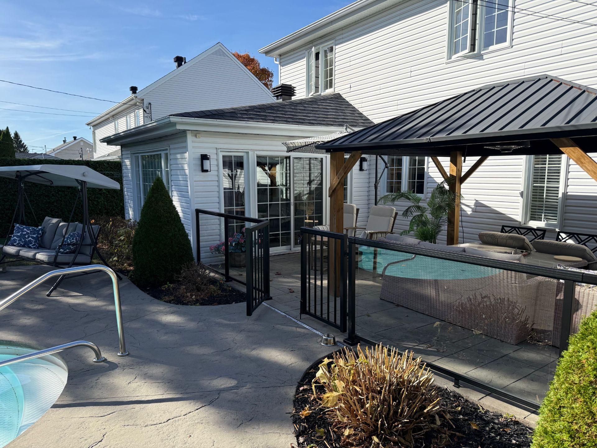 









300


Rue du Nénuphar

,
Granby,




QC
J2H2J9

