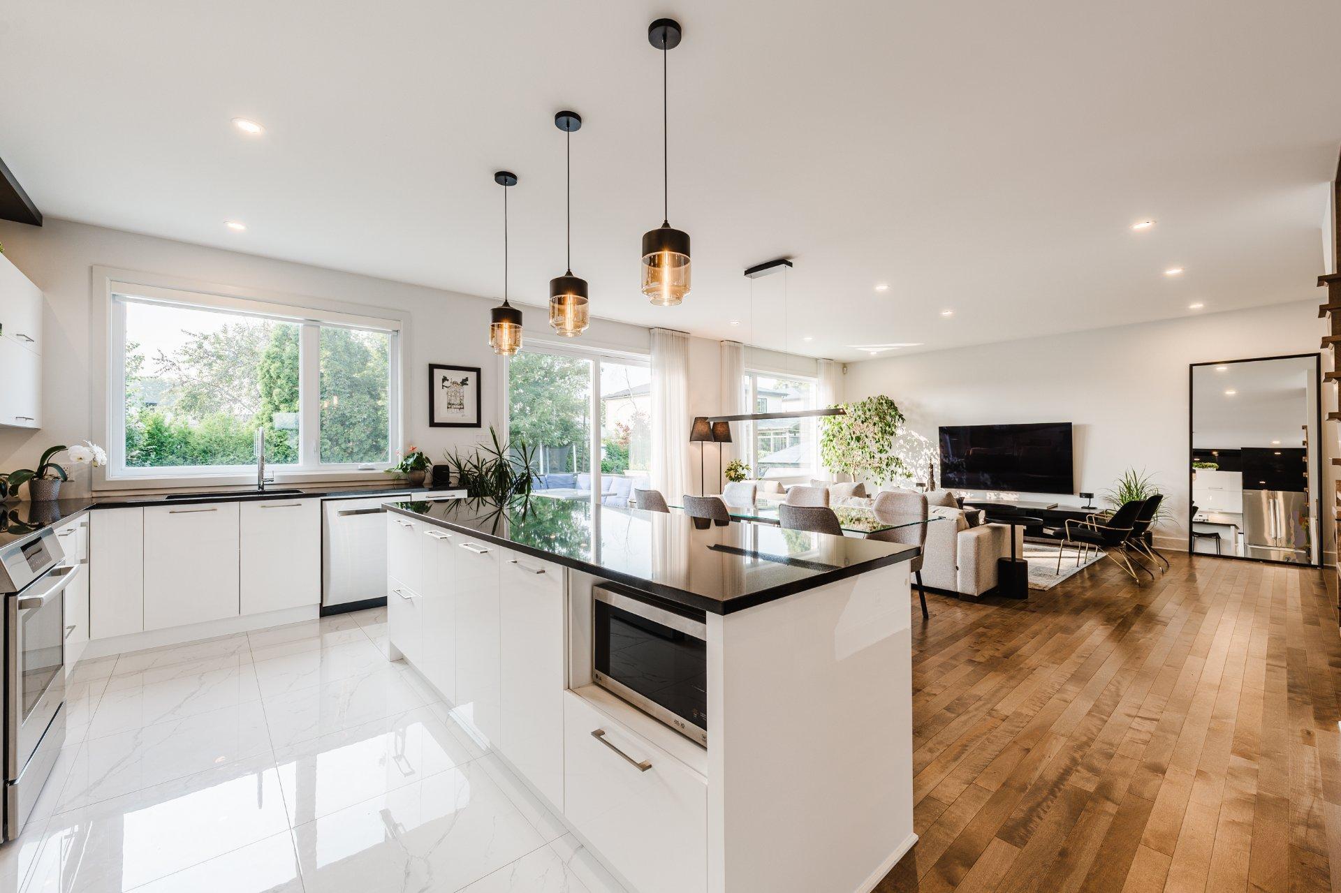 









5950


Rue Baillargeon

,
Brossard,




QC
J4Z1S5

