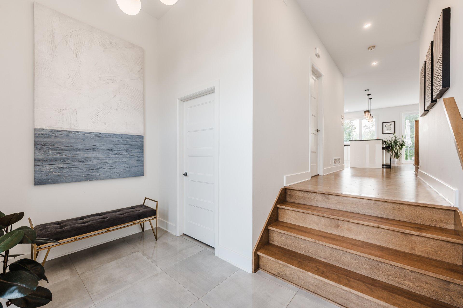 









5950


Rue Baillargeon

,
Brossard,




QC
J4Z1S5

