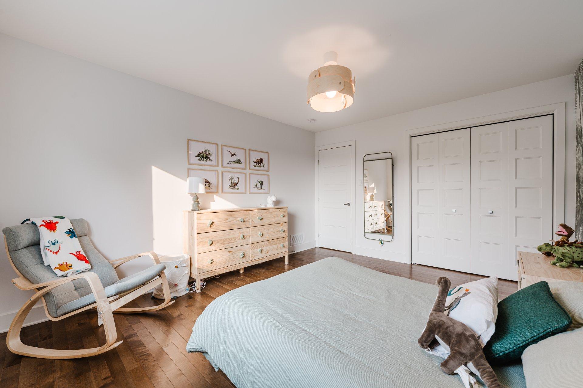 









5950


Rue Baillargeon

,
Brossard,




QC
J4Z1S5

