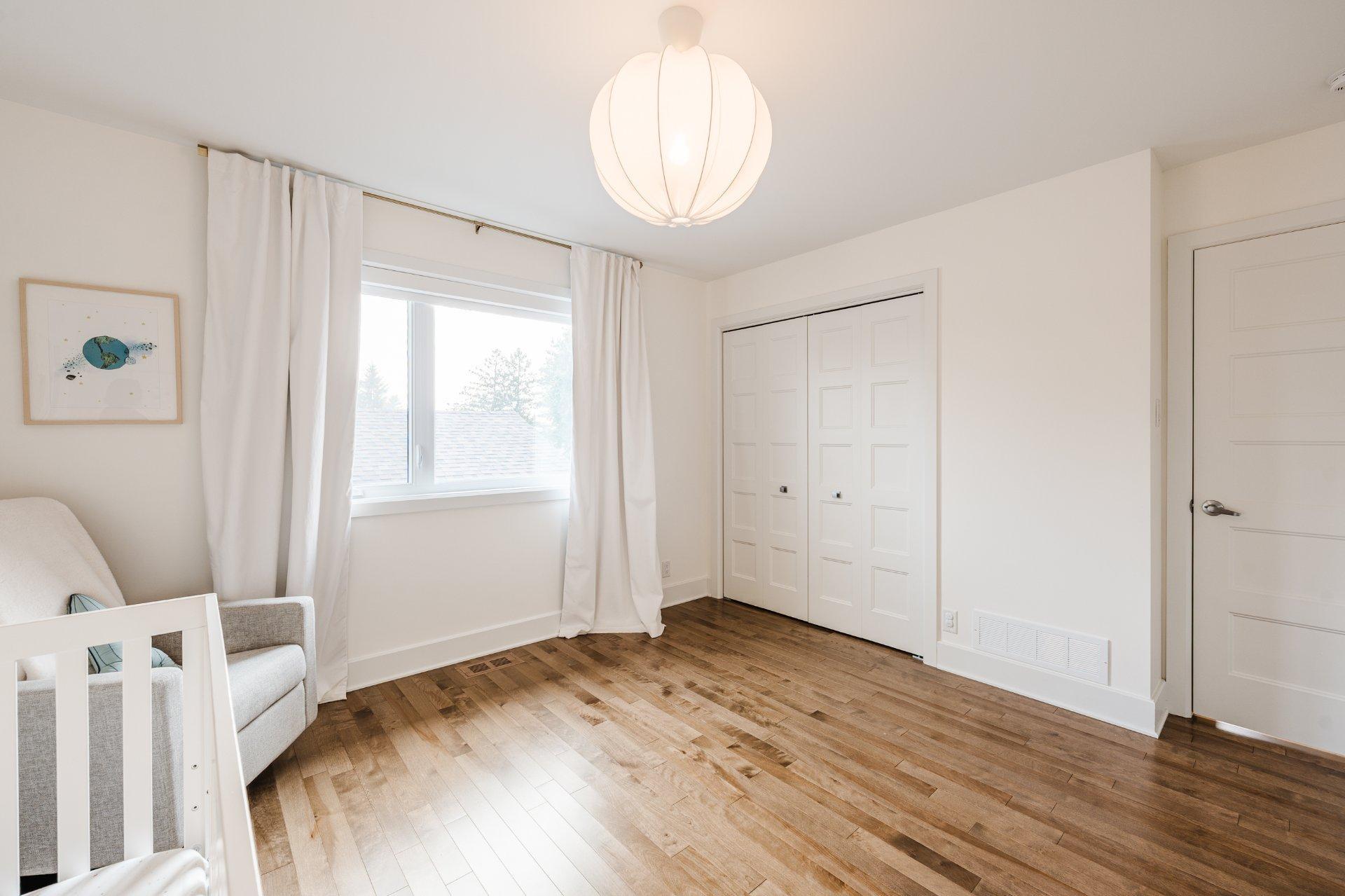 









5950


Rue Baillargeon

,
Brossard,




QC
J4Z1S5

