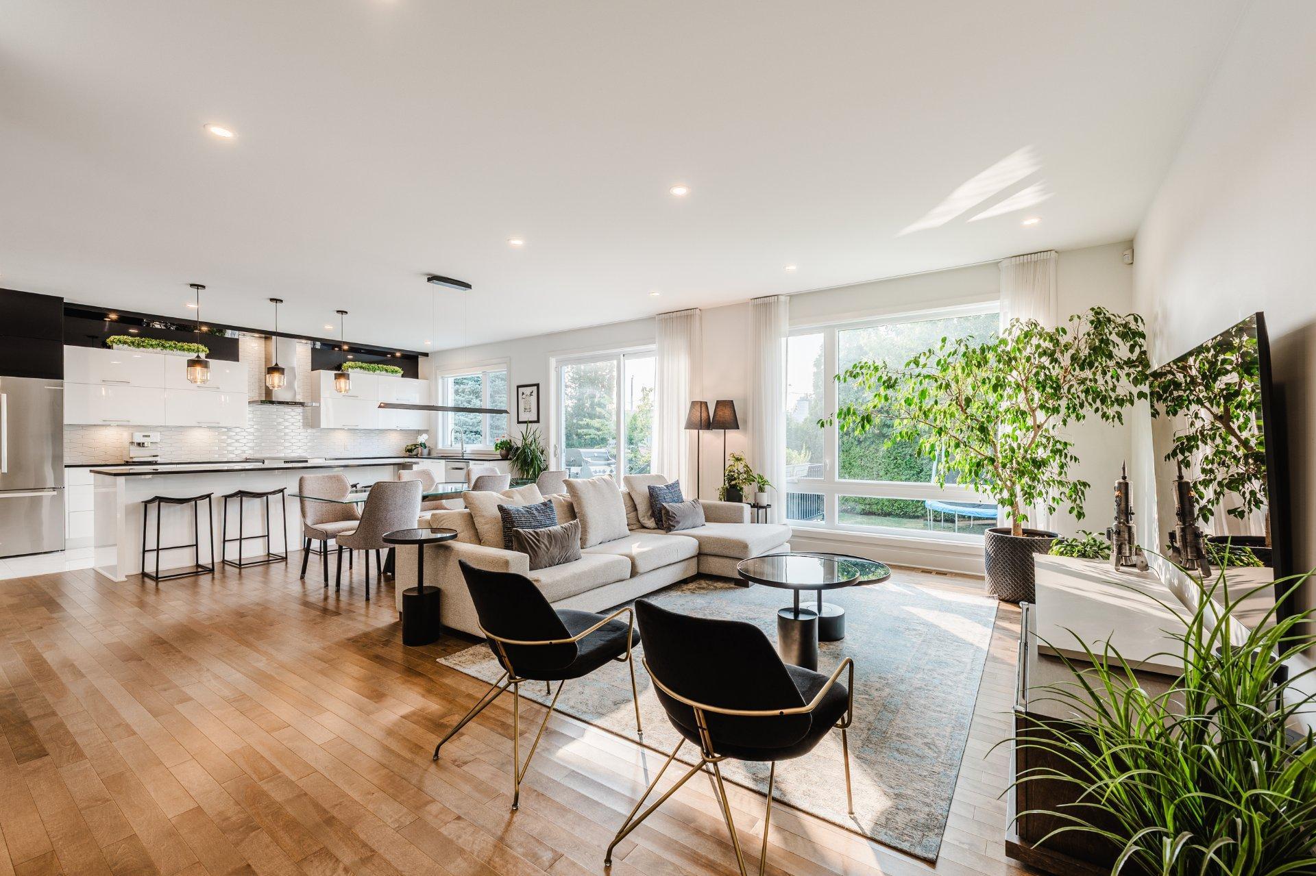 









5950


Rue Baillargeon

,
Brossard,




QC
J4Z1S5

