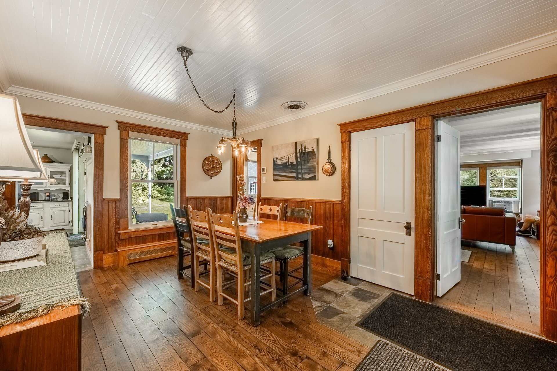 









365


Rg de la Montagne

,
Saint-Paul-d'Abbotsford,




QC
J0E1A0

