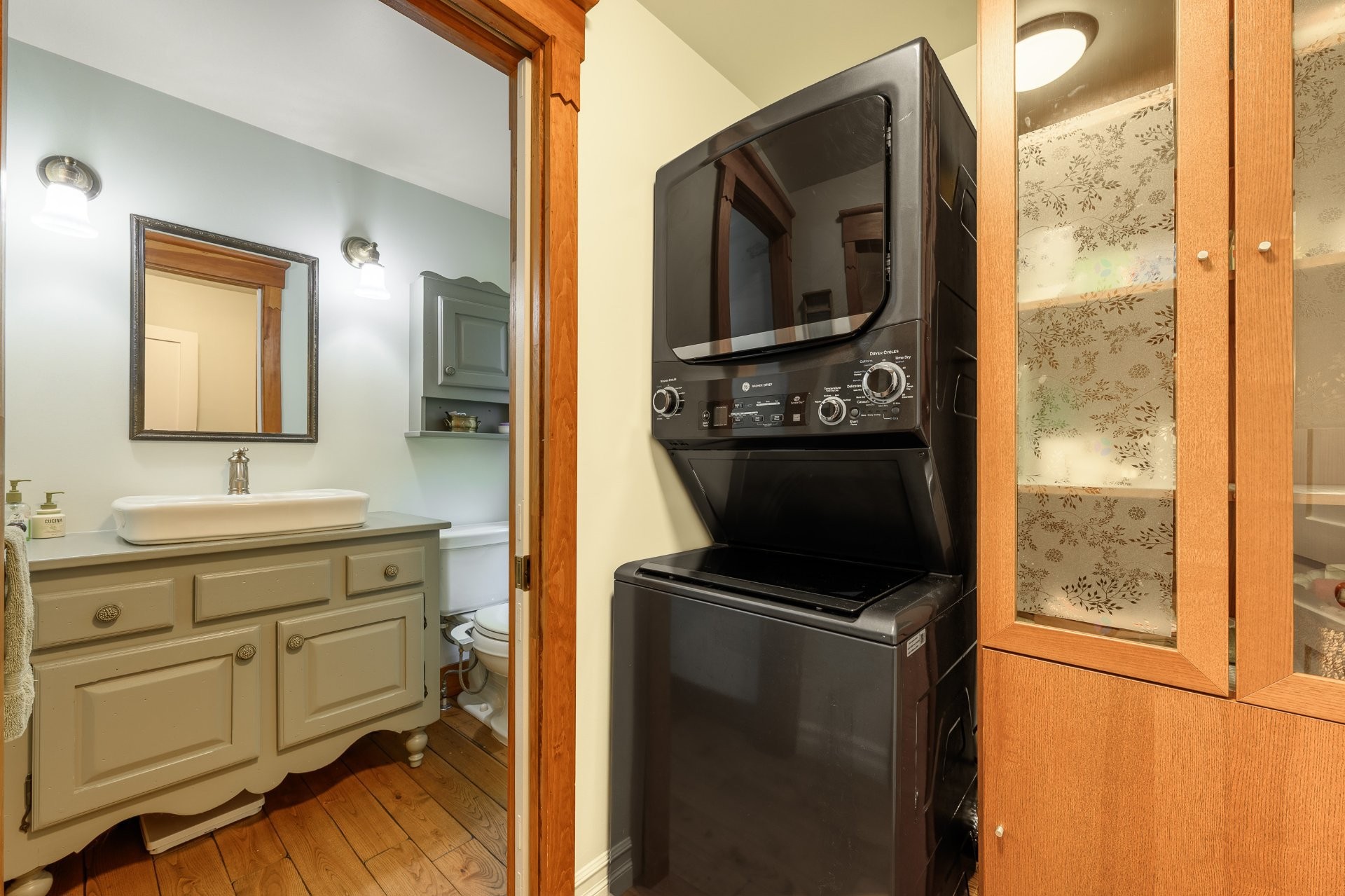 









365


Rg de la Montagne

,
Saint-Paul-d'Abbotsford,




QC
J0E1A0

