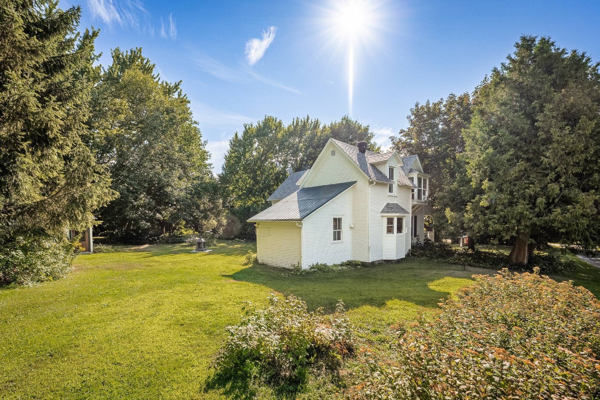 









365


Rg de la Montagne

,
Saint-Paul-d'Abbotsford,




QC
J0E1A0

