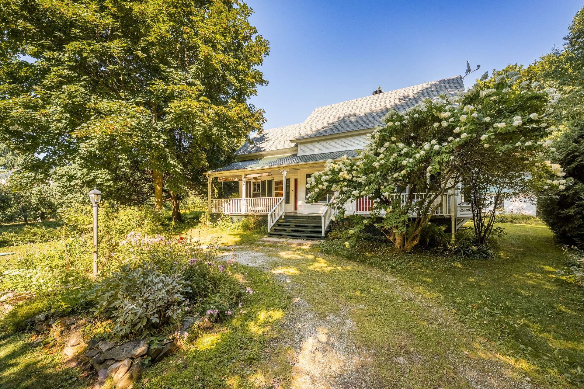 









365


Rg de la Montagne

,
Saint-Paul-d'Abbotsford,




QC
J0E1A0

