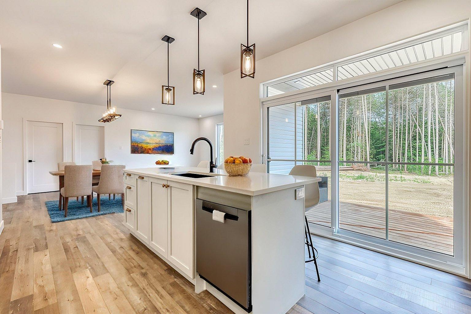 












Ch. de l'Envolée

,
L'Ange-Gardien,




QC
J8L3H1

