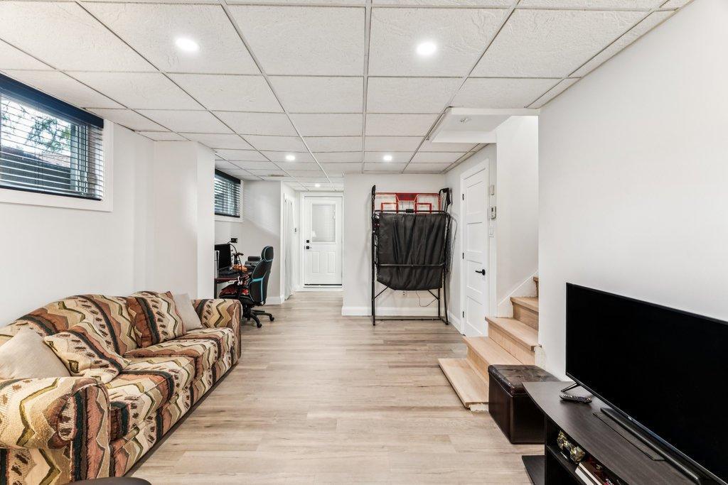 









95


Rue Ducerre

,
Gatineau (Gatineau),




QC
J8T1E8

