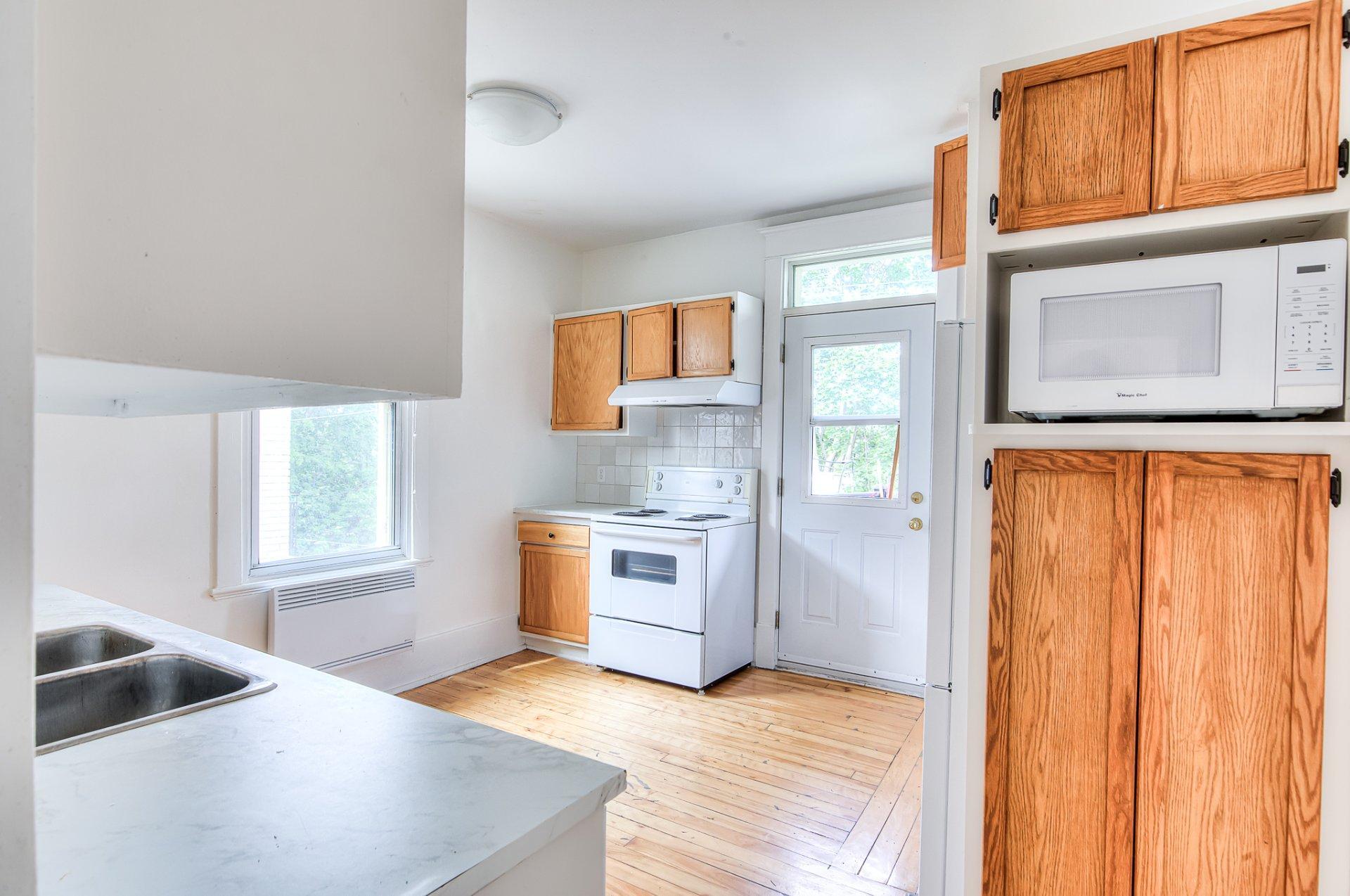 









2135


Boul. Édouard-Montpetit

, 5,
Montréal (Côte-des-Neiges/Notre-Dame-de-Grâce),




QC
H3T1J3

