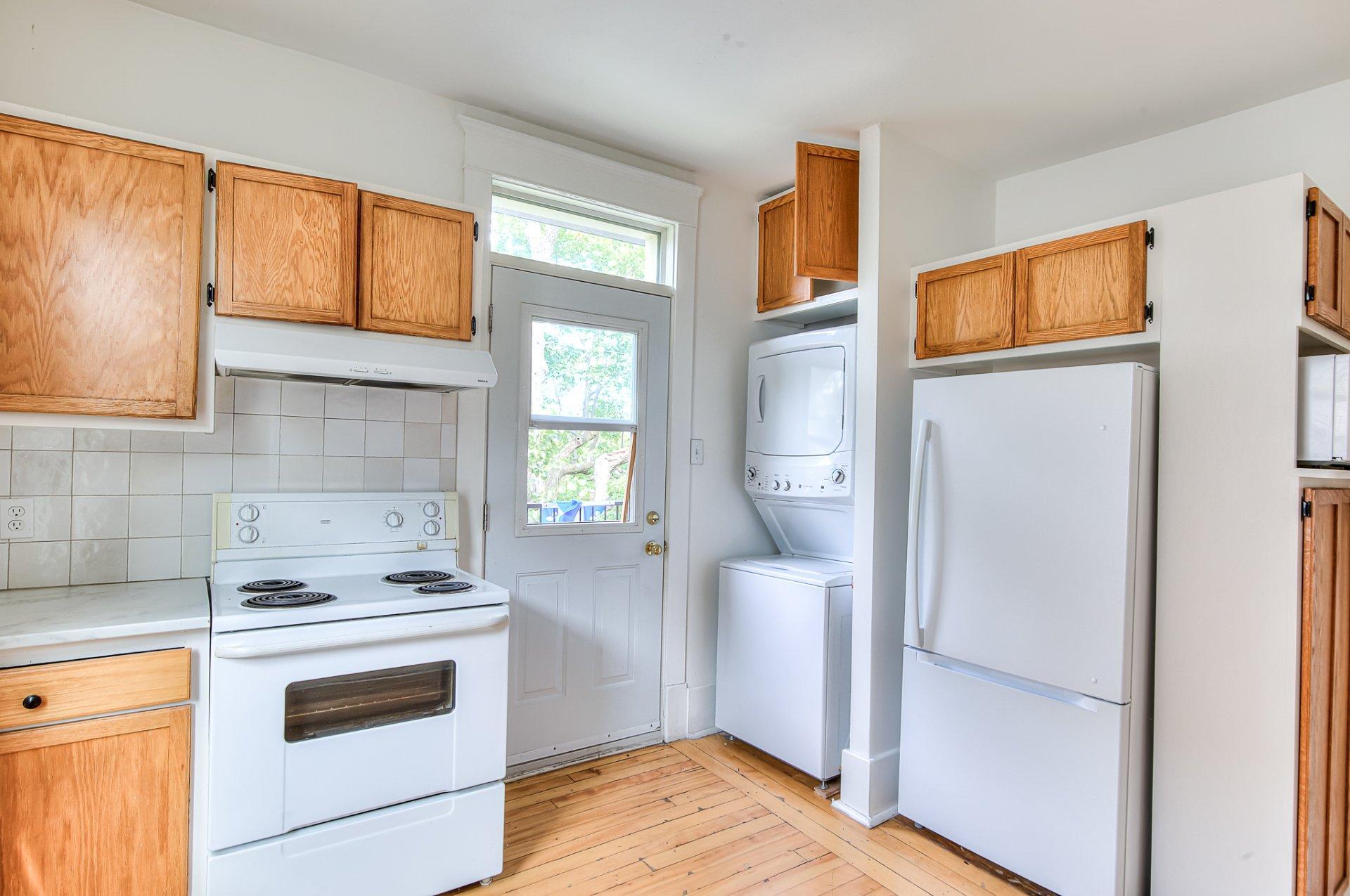 









2135


Boul. Édouard-Montpetit

, 5,
Montréal (Côte-des-Neiges/Notre-Dame-de-Grâce),




QC
H3T1J3

