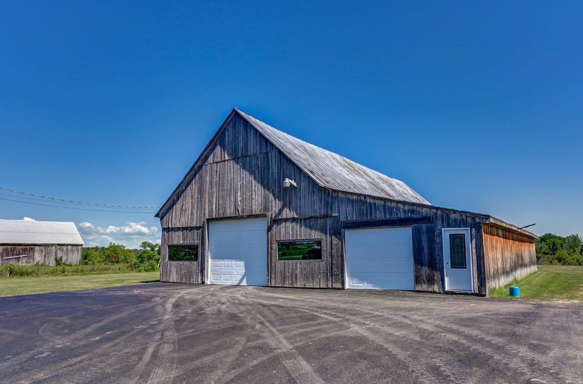 









1660

 - 1662


Rue Principale

,
Saint-Cuthbert,




QC
J0K2C0

