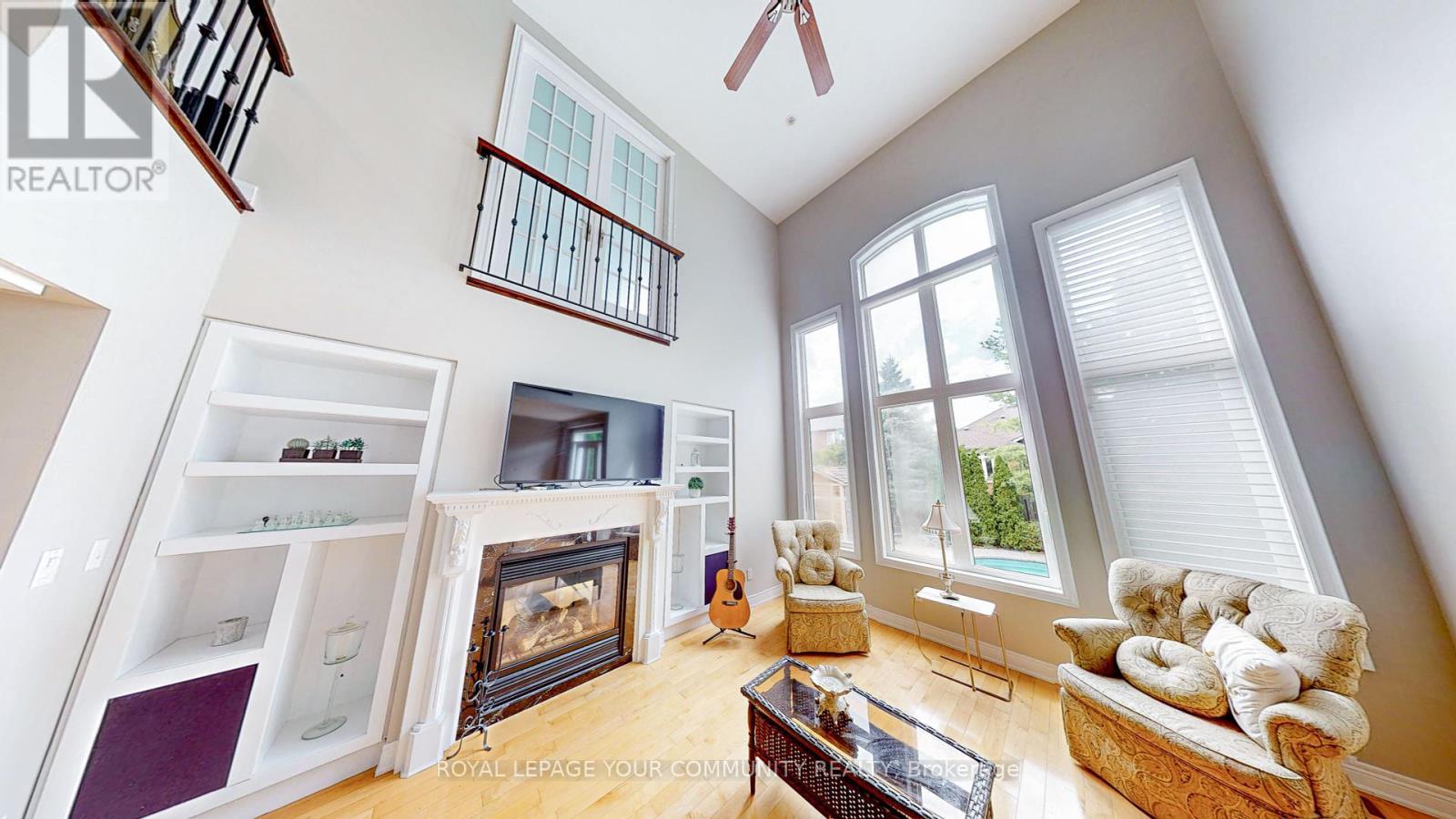 












3380 MISTWELL CRESCENT N

,
Oakville,




Ontario
L6L0A2

