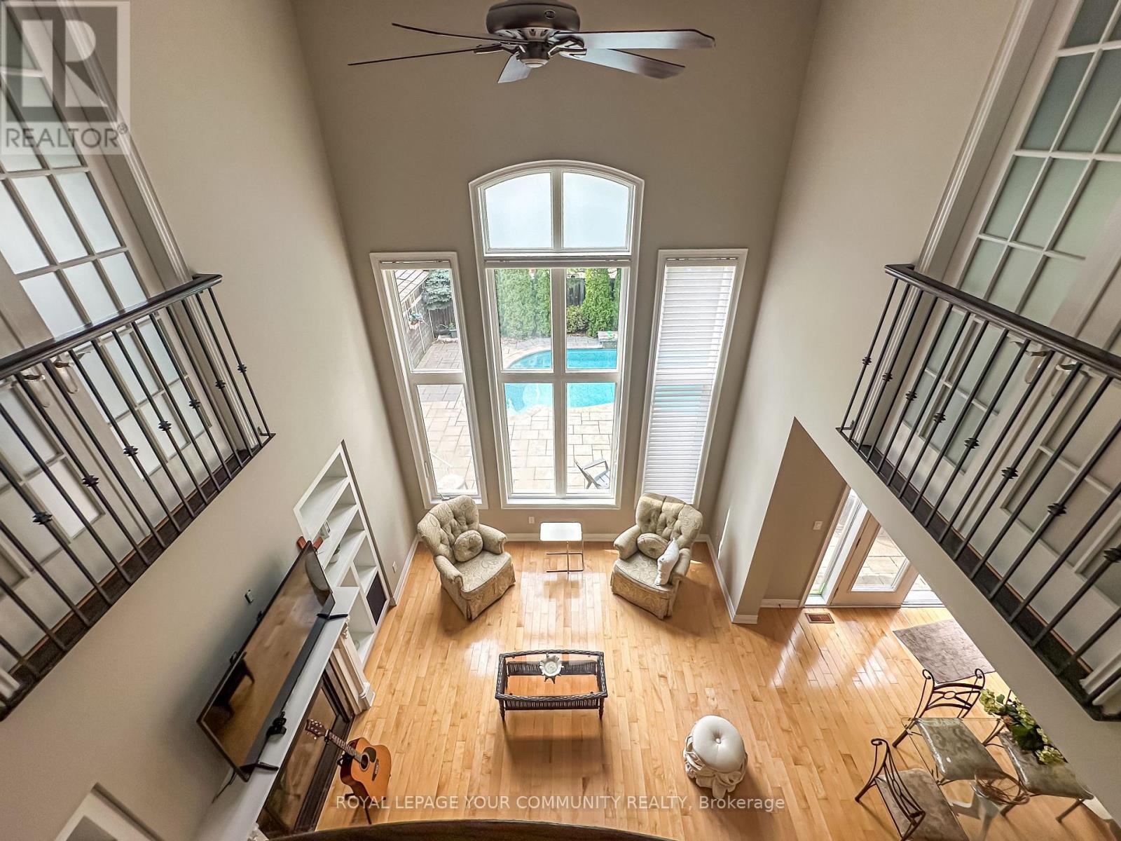 












3380 MISTWELL CRESCENT N

,
Oakville,




Ontario
L6L0A2

