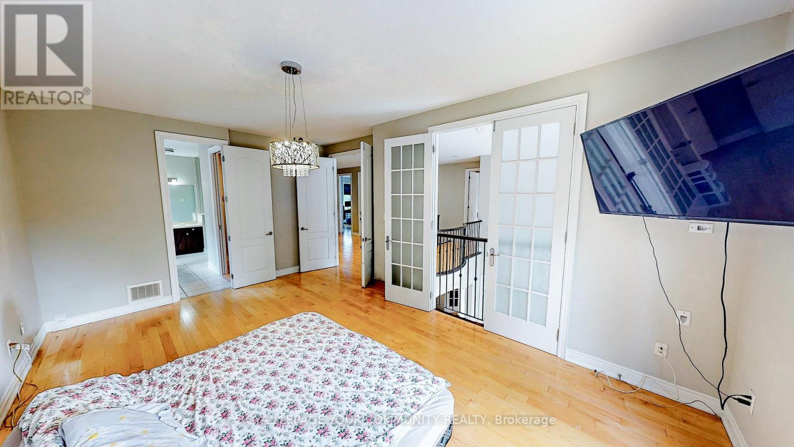 












3380 MISTWELL CRESCENT N

,
Oakville,




Ontario
L6L0A2

